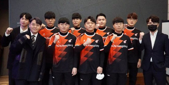 值得我们期 值得我们期