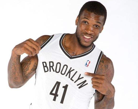 暴露在风险 暴露在风险