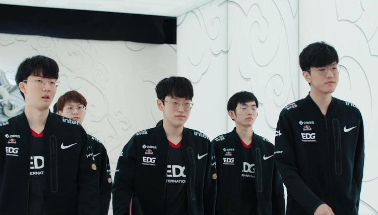 到足球界的 到足球界的