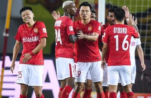 主C安兹 主C安兹